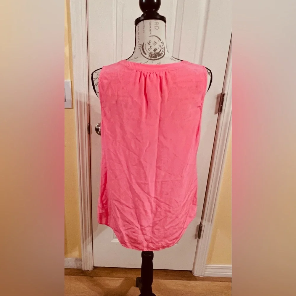 Lilly Pulitzer Sleeveless Silk Top- NWOT - Picture 4 of 10